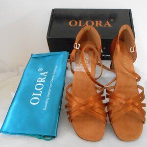 Olora Tan Women's Silk Dancing Shoes Soft Sole 1.8" Heel-Sz 8.5M-Carry Bag-NIB